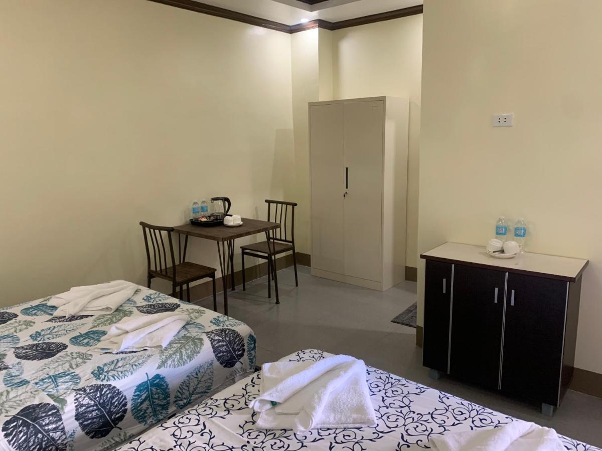 Zl Travelers Inn Batuan ภายนอก รูปภาพ