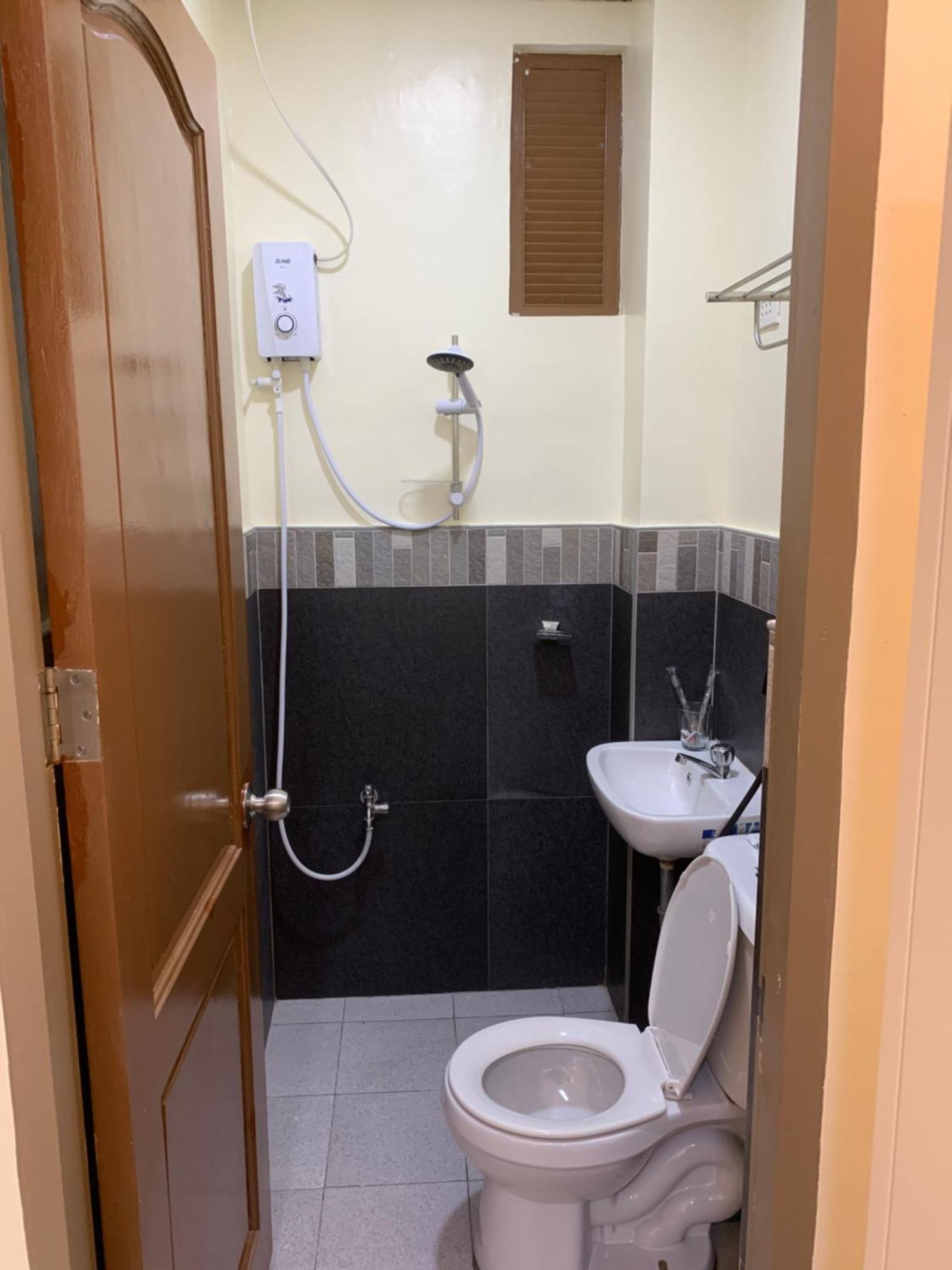 Zl Travelers Inn Batuan ภายนอก รูปภาพ