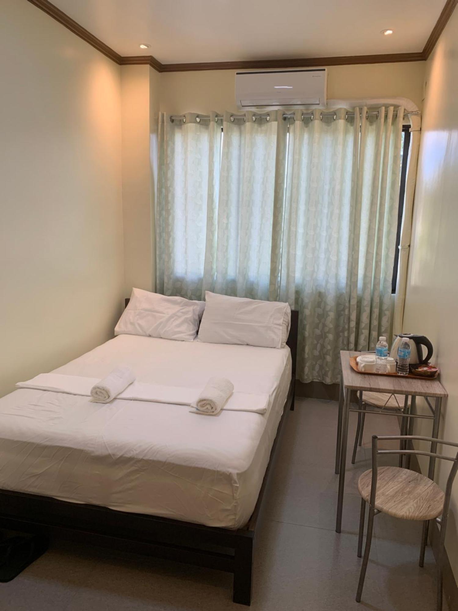 Zl Travelers Inn Batuan ภายนอก รูปภาพ