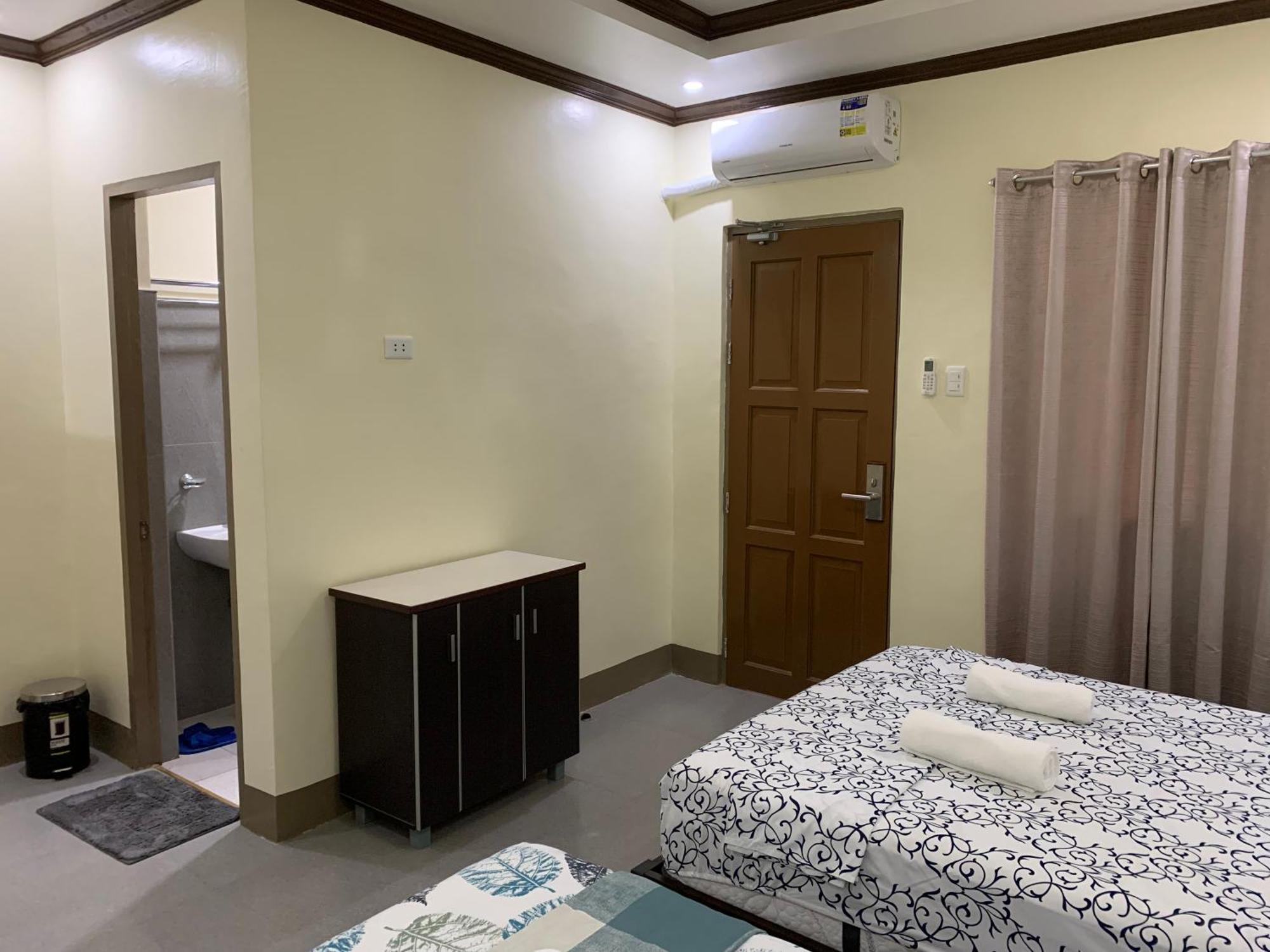 Zl Travelers Inn Batuan ภายนอก รูปภาพ