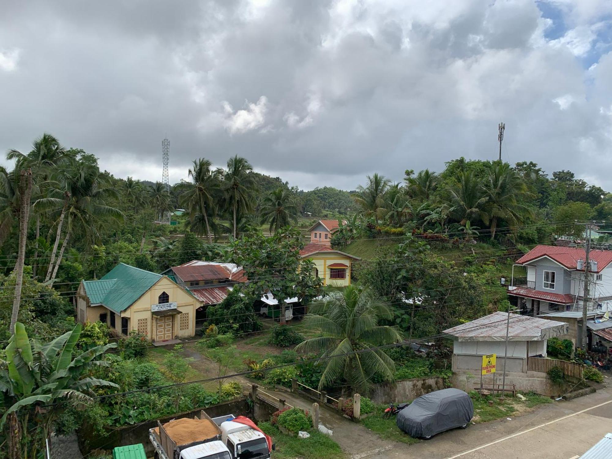 Zl Travelers Inn Batuan ภายนอก รูปภาพ
