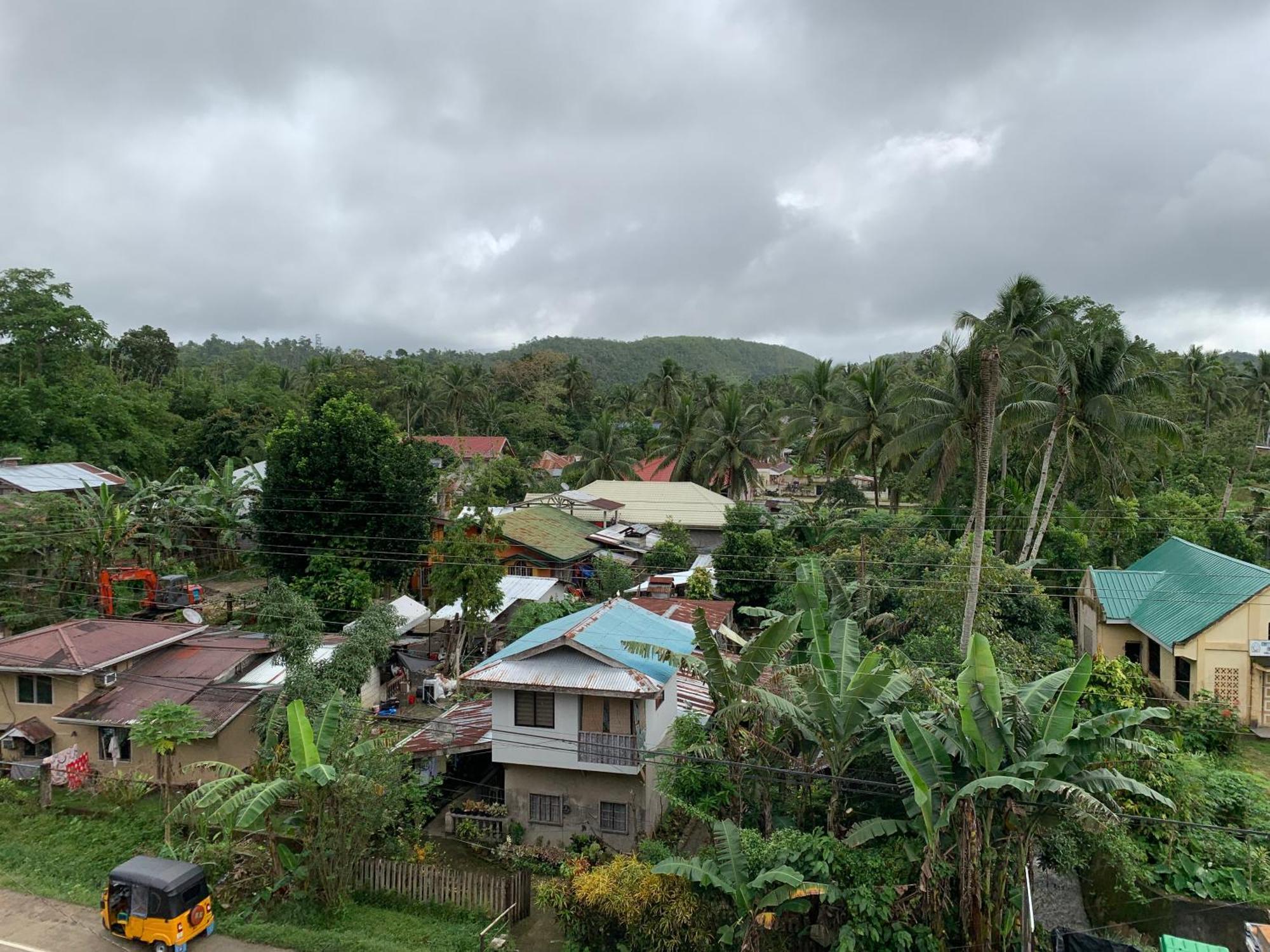 Zl Travelers Inn Batuan ภายนอก รูปภาพ