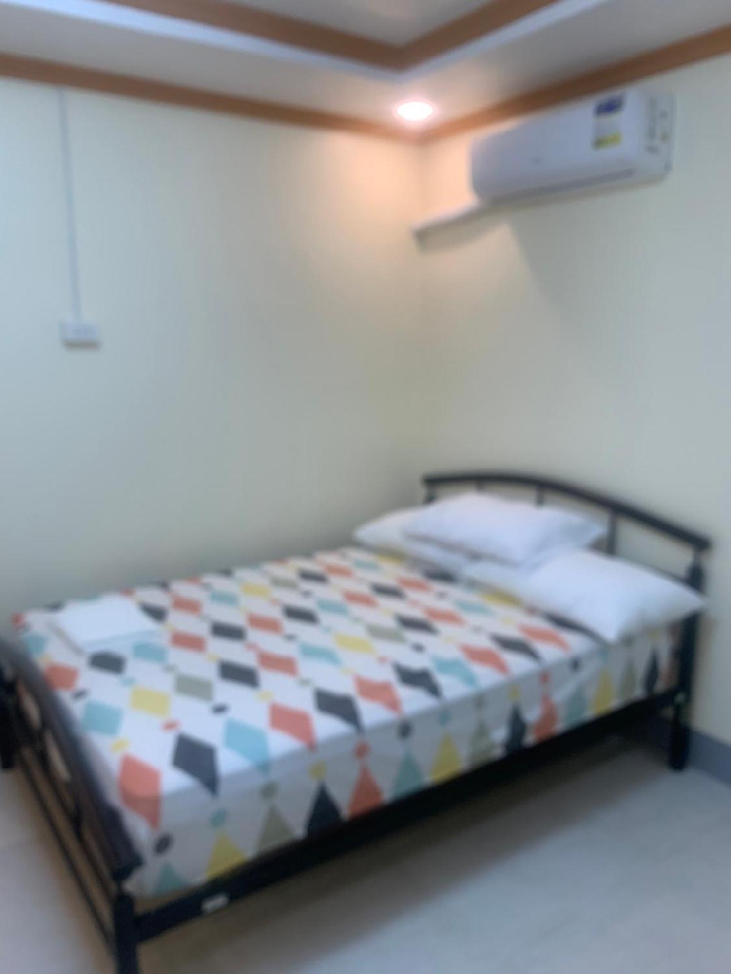 Zl Travelers Inn Batuan ภายนอก รูปภาพ