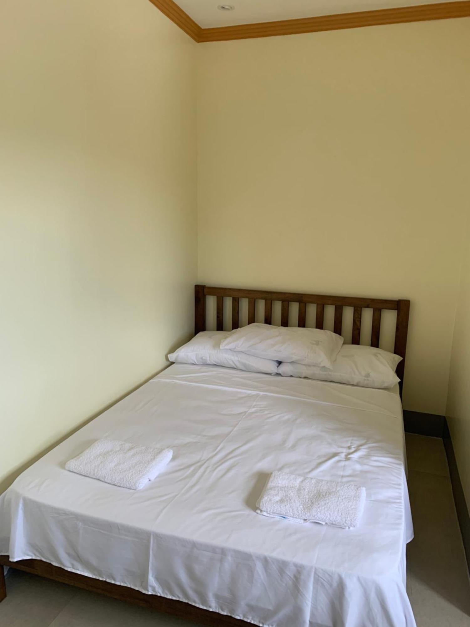 Zl Travelers Inn Batuan ภายนอก รูปภาพ